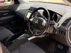Mitsubishi RVR 2.0 2012 White