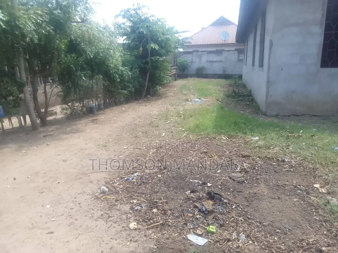 Plot at Boko Magengeni Barabarani