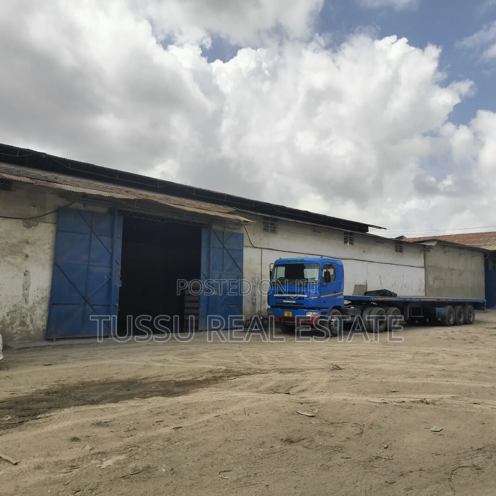 Yard and Godown for Rent Sokota Mandela Rd