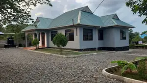 3bdrm House in Kibamba Kwa Mangi, Kinondoni for sale