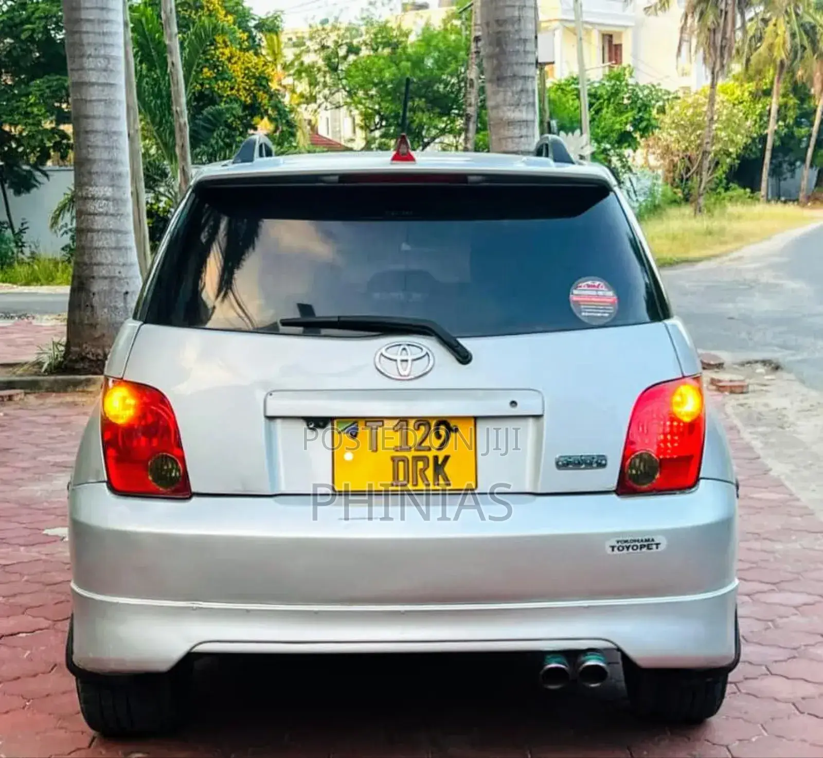 Toyota IST 2006 Silver