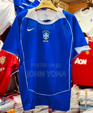 Brazil 2004-06 Away Football Shirt