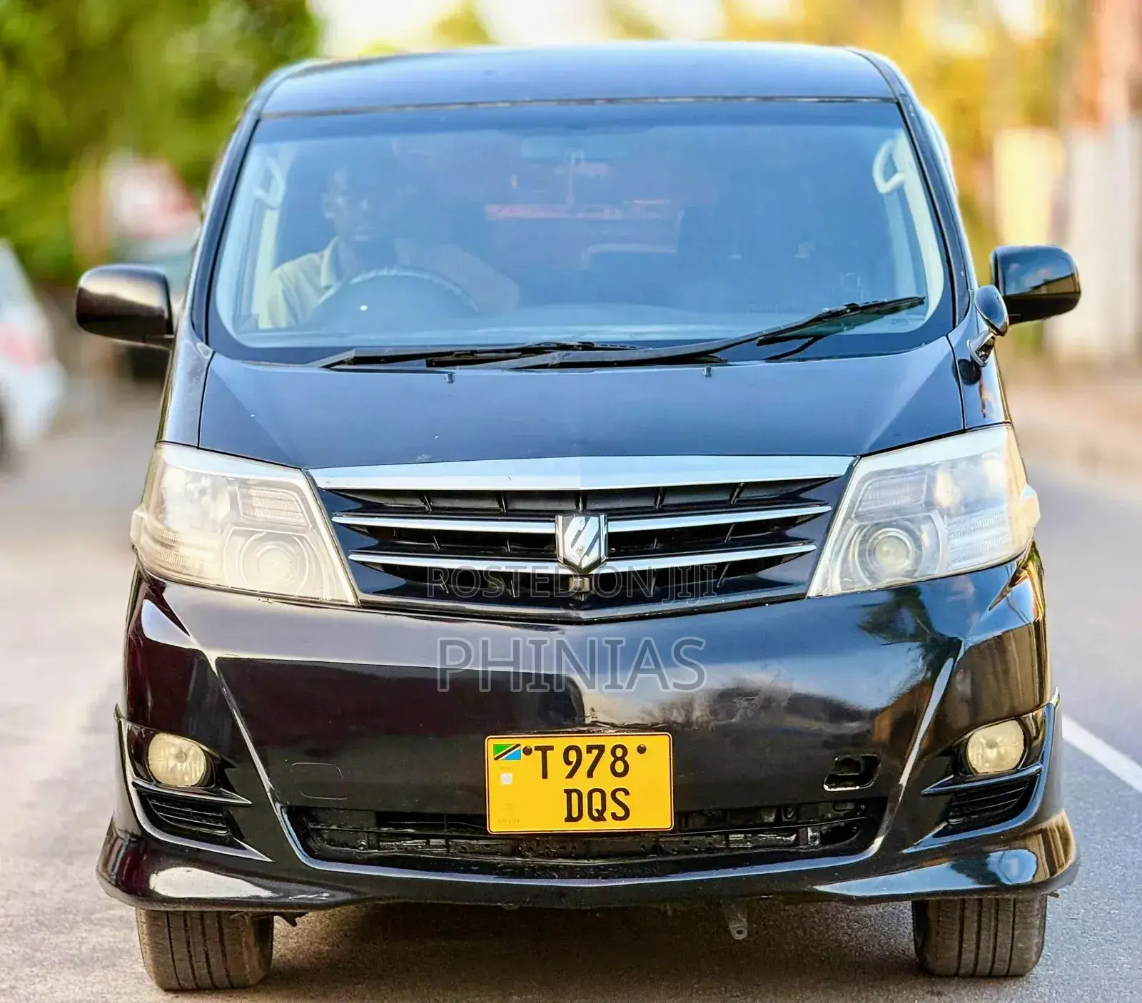 Toyota Alphard 2005 Black