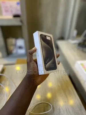 New Apple iPhone 15 Pro Max 256 GB