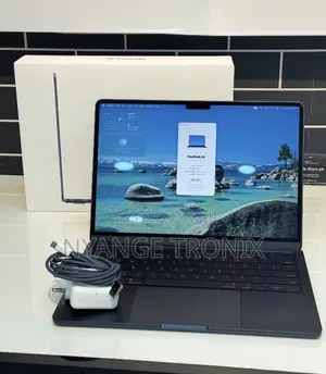 New Laptop Apple MacBook Air 2025 M4 13-Inch 16GB Apple M4 SSD 512GB