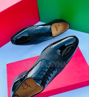 Office Shoes Available 39-46