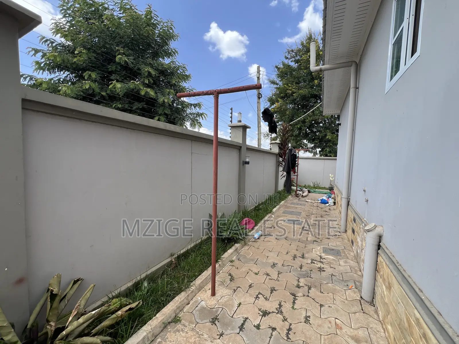 4bdrm House in Nyumba Inauzwa for sale