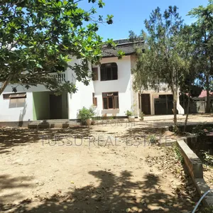 5bdrm House in Kilima Hewa, Sala, Kinondoni for rent