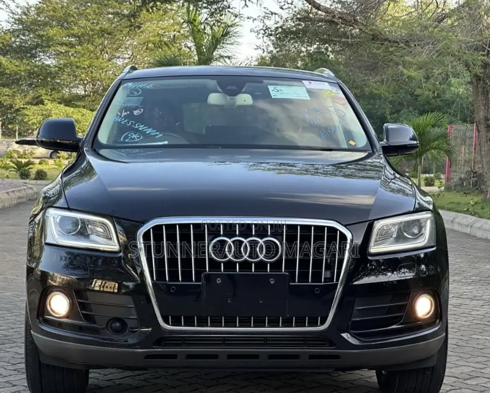 Audi Q5 2015 Black