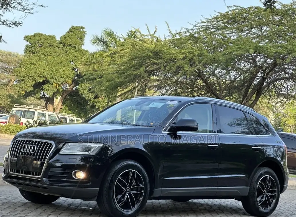 Audi Q5 2015 Black