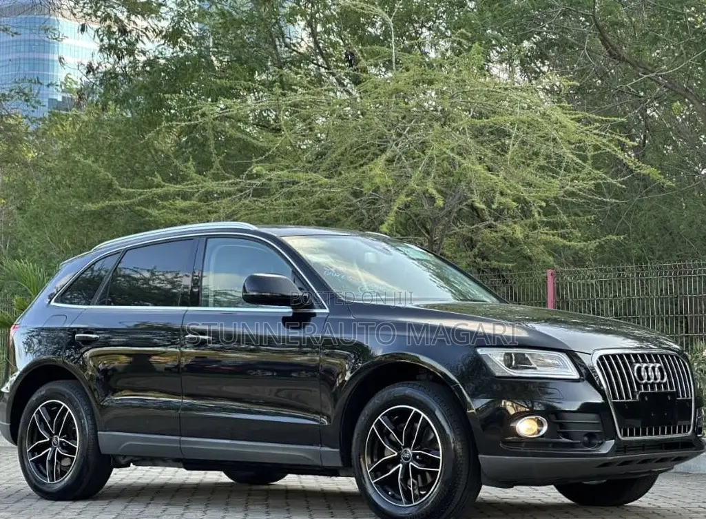 Audi Q5 2015 Black