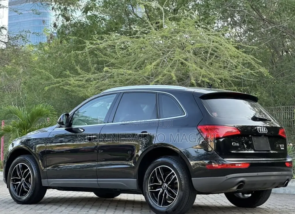 Audi Q5 2015 Black