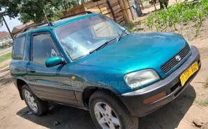 Toyota RAV4 1999 Green