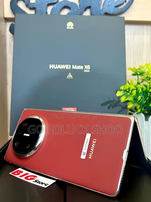 New Huawei Mate X6 512 GB
