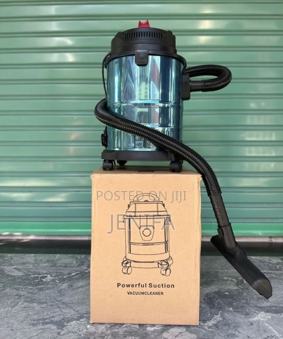 Powerful Sanctions Vacuum Cleaner 25litres