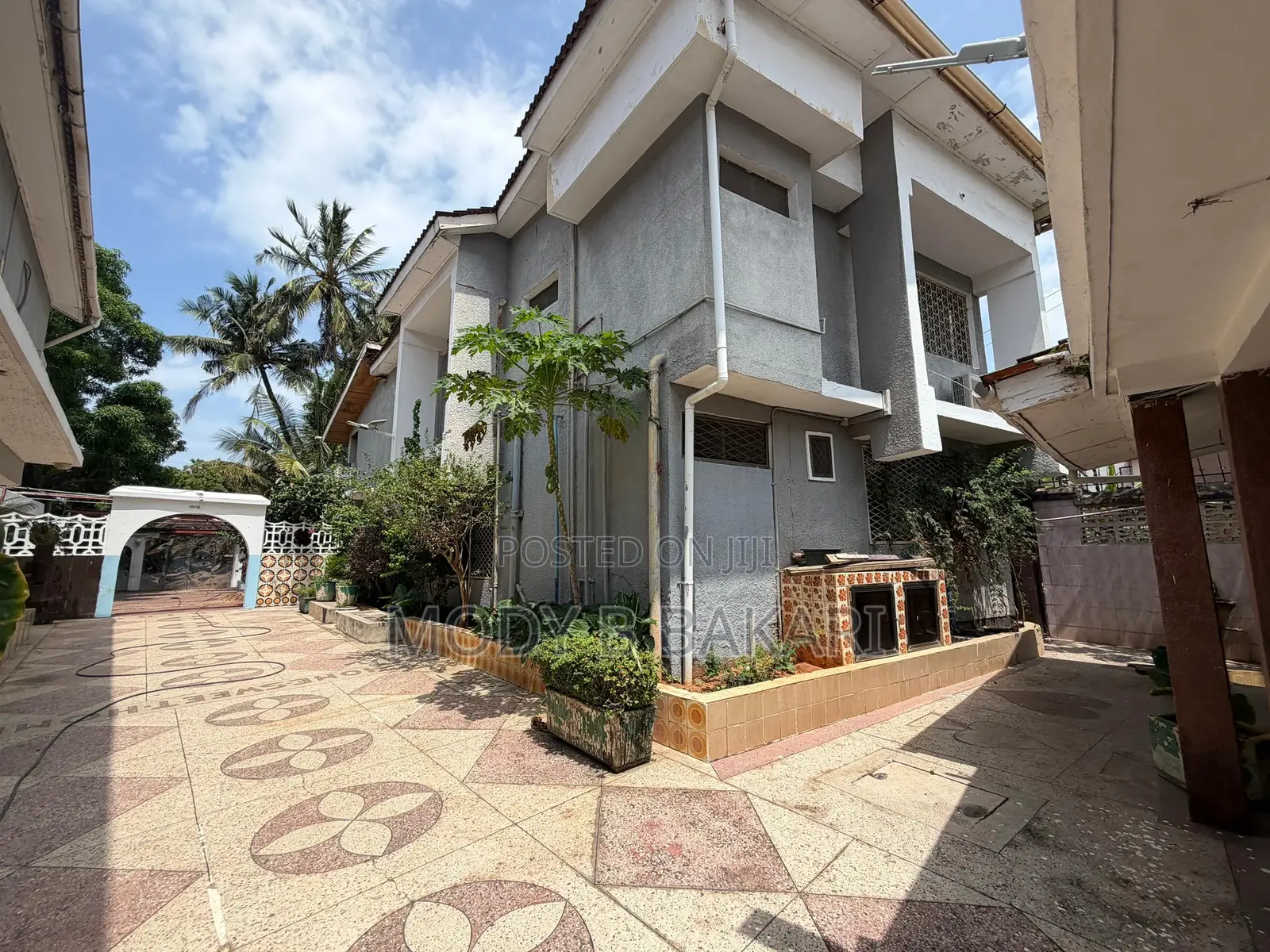 Furnished 10bdrm House in Msasani for rent