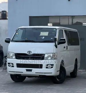 Toyota HiAce 2008 White