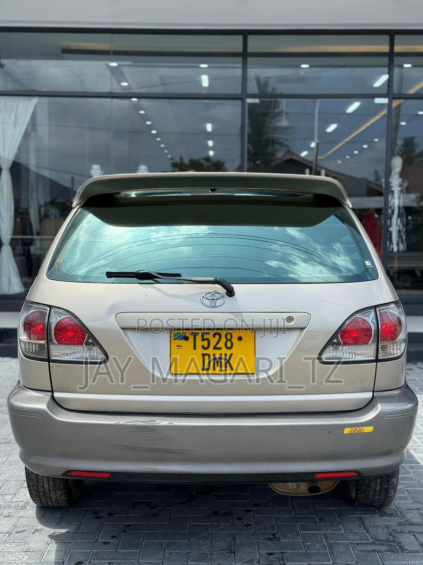 Toyota Harrier 2003 Beige