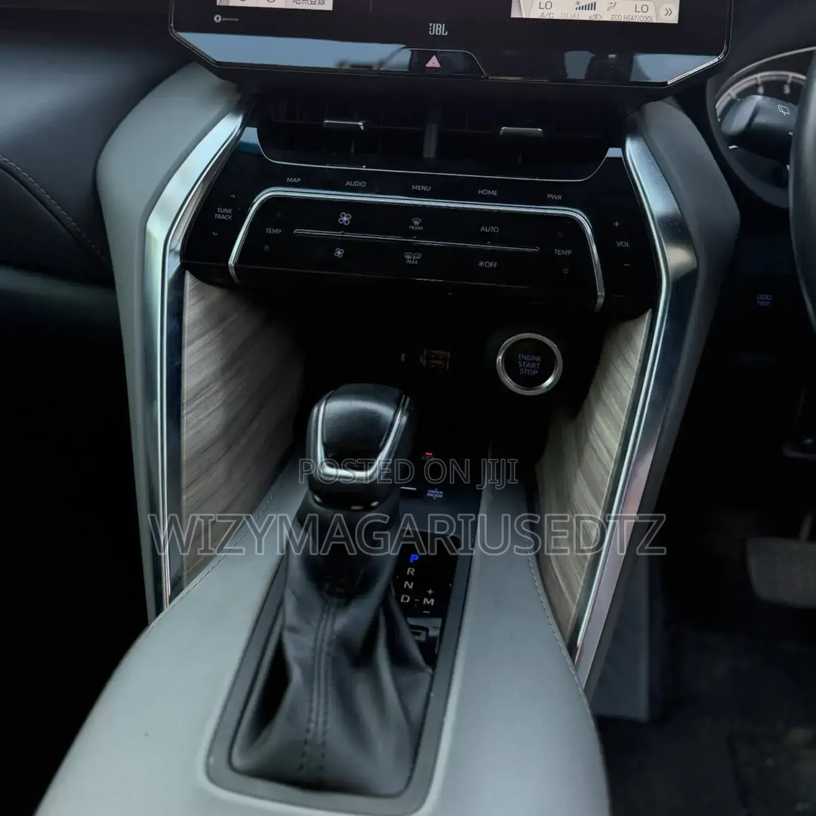 Toyota Harrier 2.0 2021 White