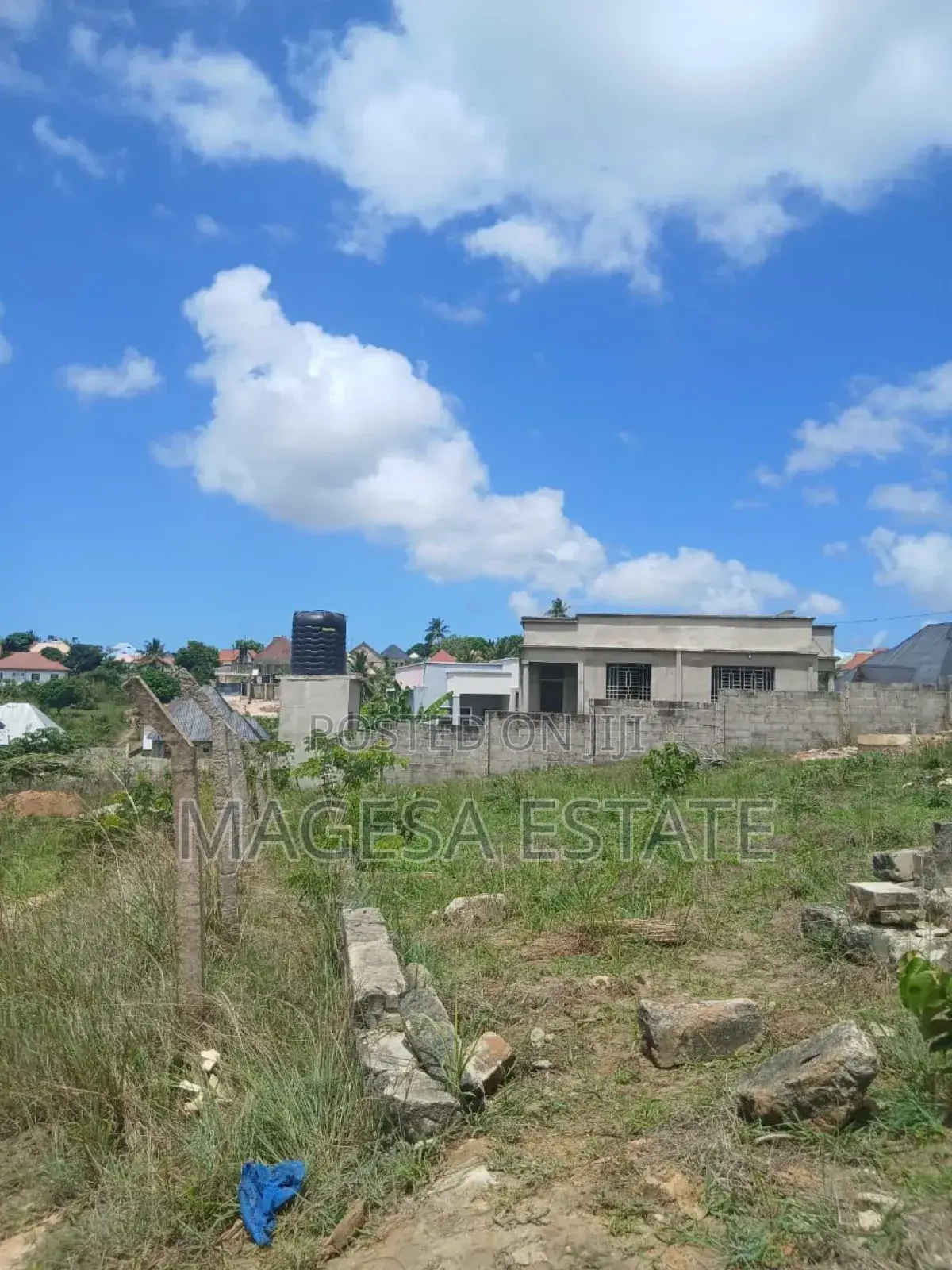 Kiwanja Kinauzwa Kigamboni