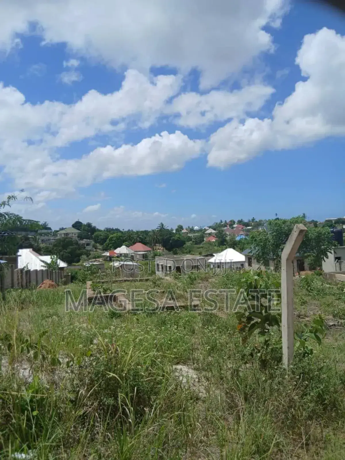 Kiwanja Kinauzwa Kigamboni