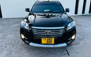 Toyota Vanguard 2010 Black