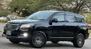 Toyota Vanguard 2010 Black