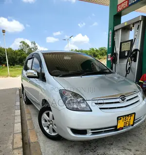 Toyota Corolla Spacio 2005 Silver