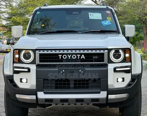 Toyota Land Cruiser Prado 2025 White