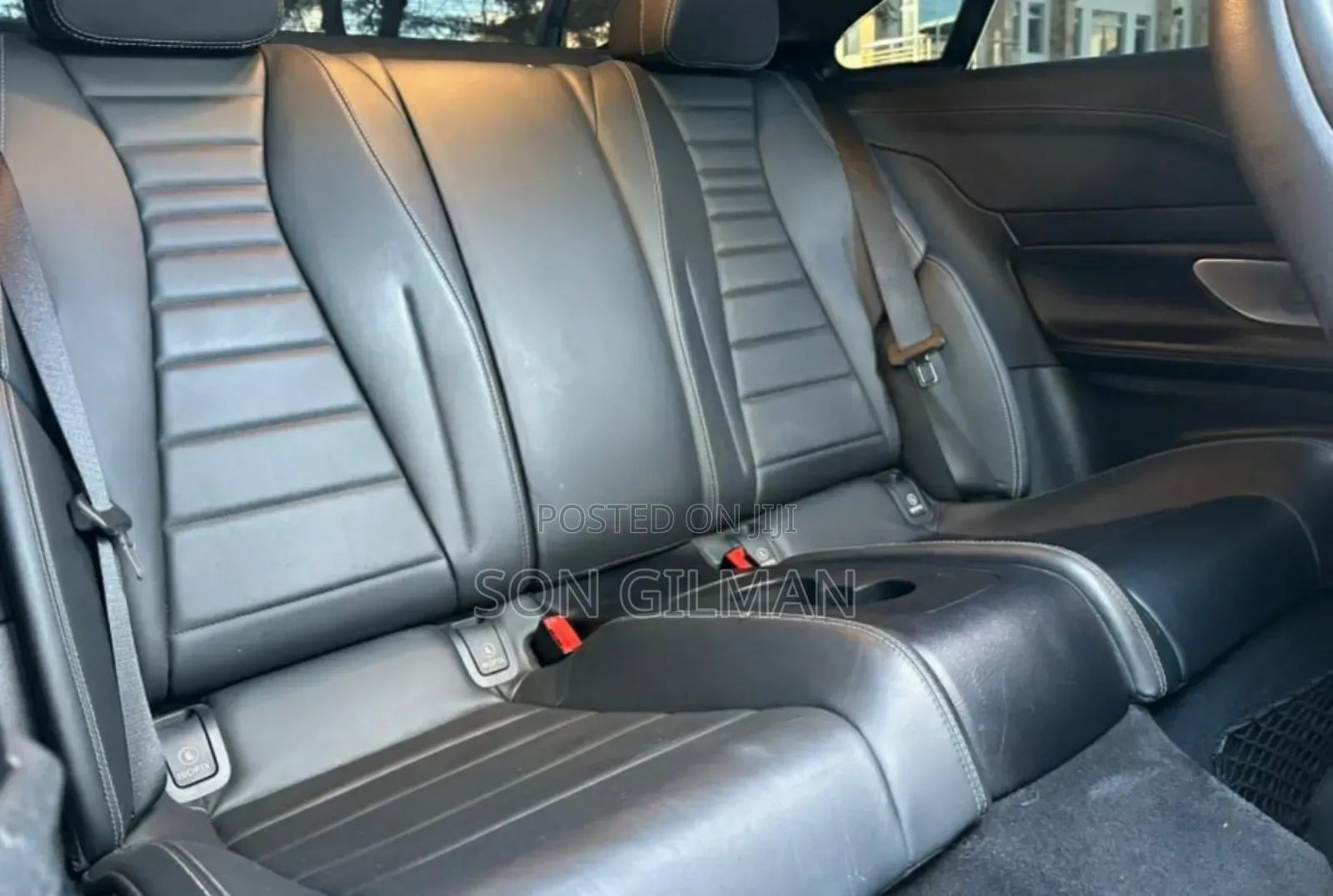 Mercedes-Benz 300E 2017 White