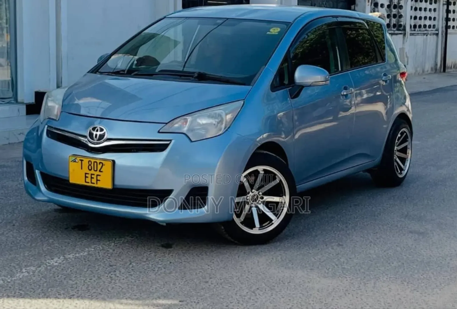 Toyota Ractis 1.5 AWD 2010 Blue