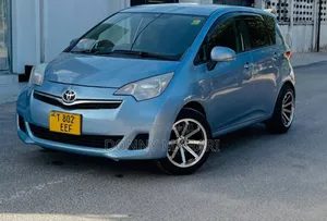 Toyota Ractis 1.5 AWD 2010 Blue