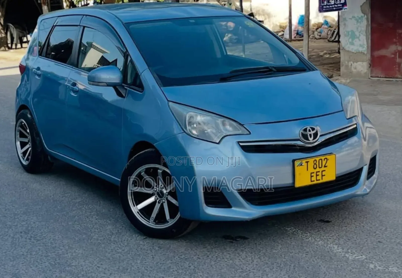 Toyota Ractis 1.5 AWD 2010 Blue