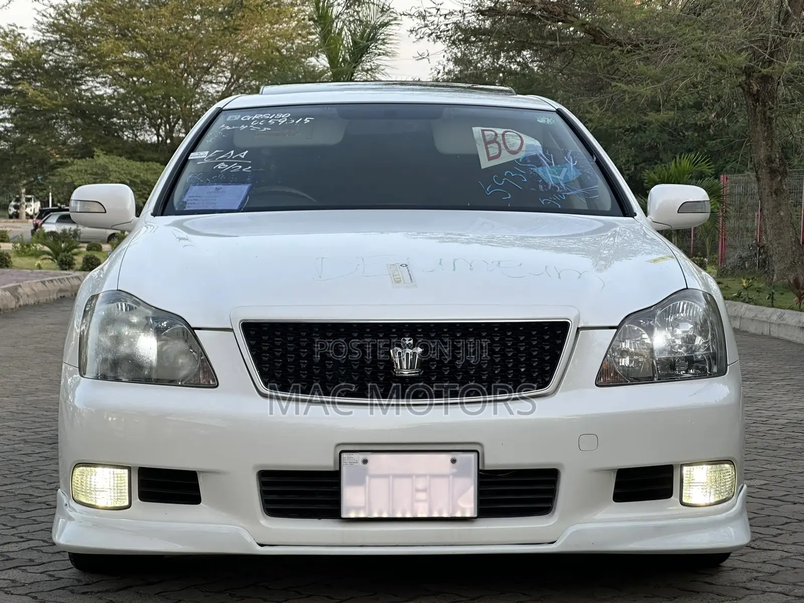 Toyota Crown 2007 White