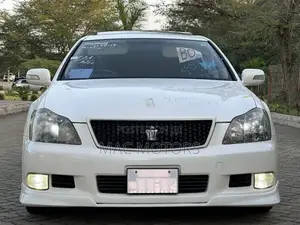 Toyota Crown 2007 White
