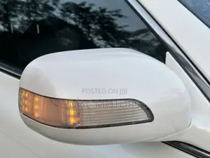 Toyota Crown 2007 White