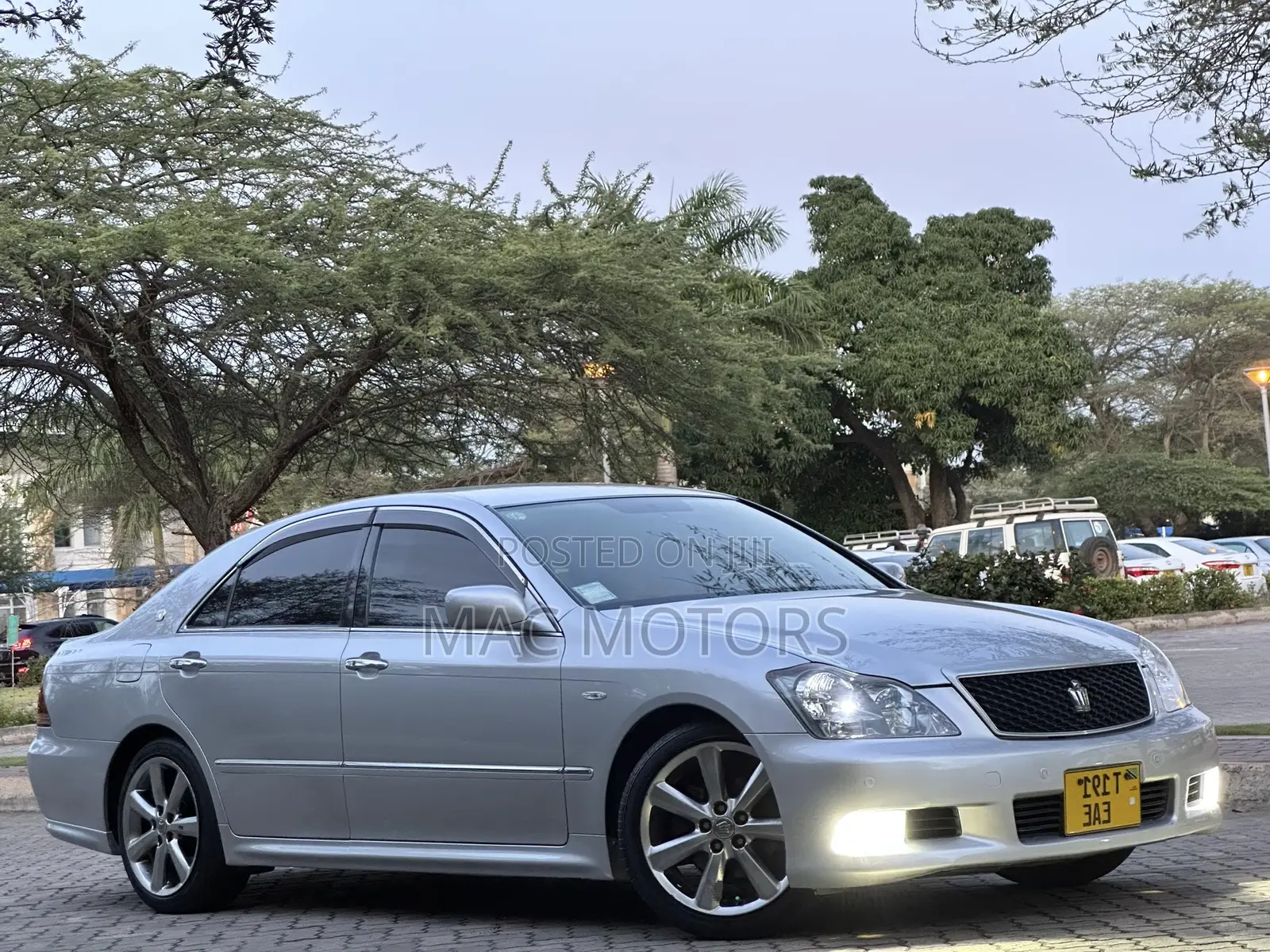Toyota Crown 2007 Silver