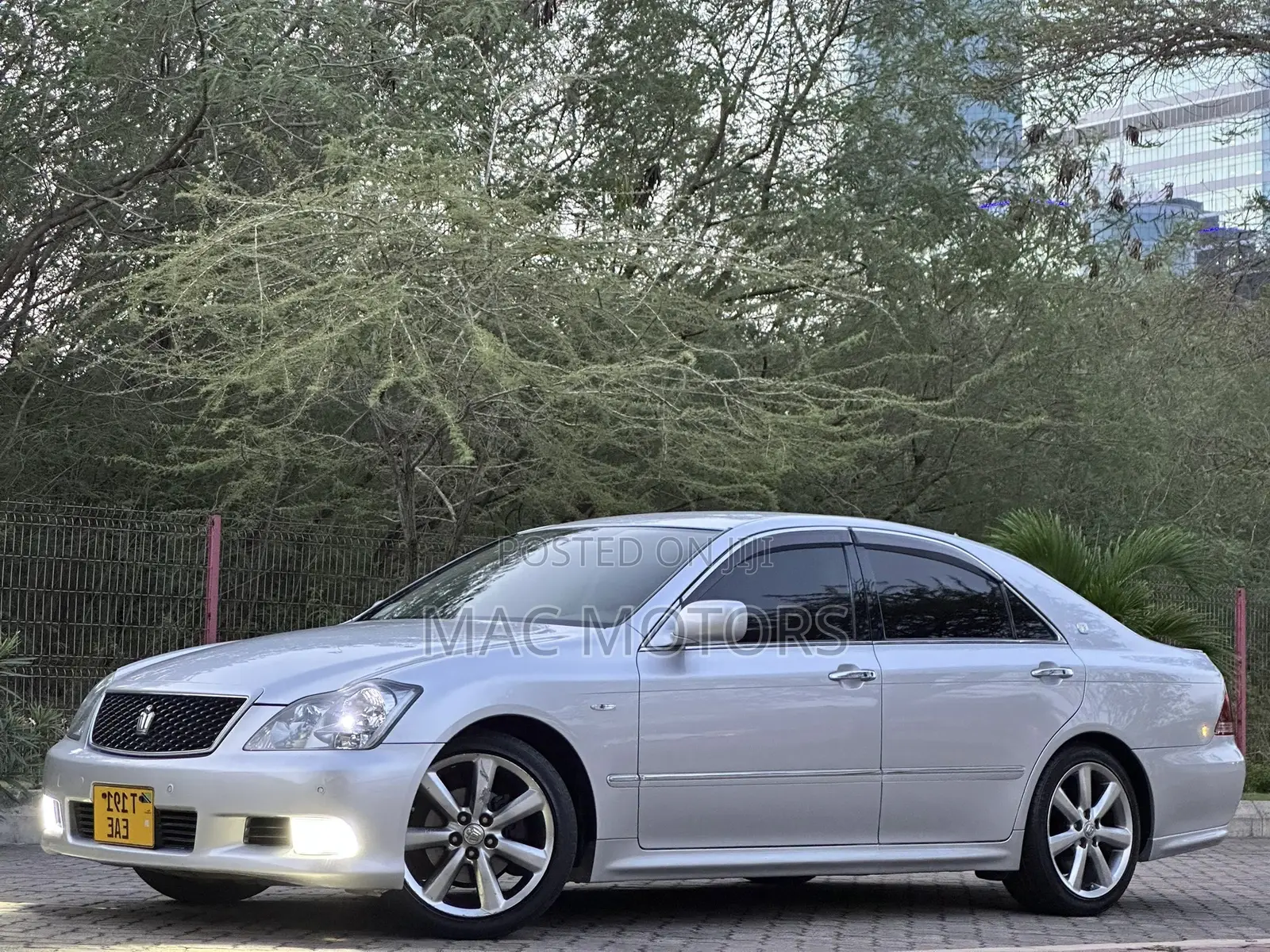 Toyota Crown 2007 Silver
