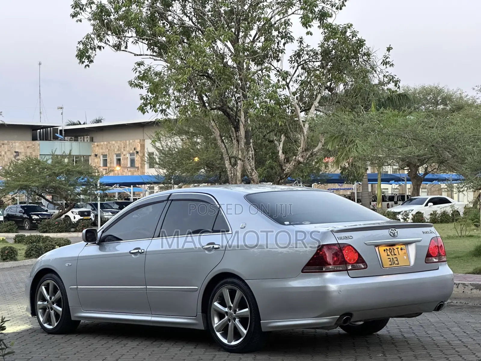 Toyota Crown 2007 Silver