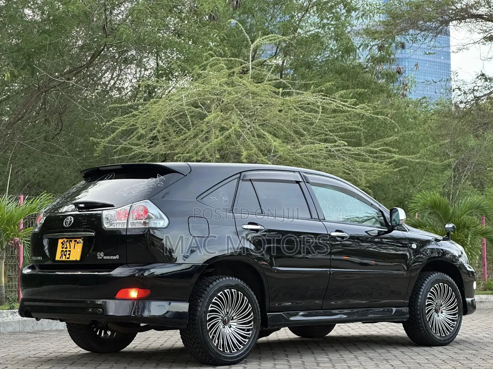 Toyota Harrier 2.4 2008 Black