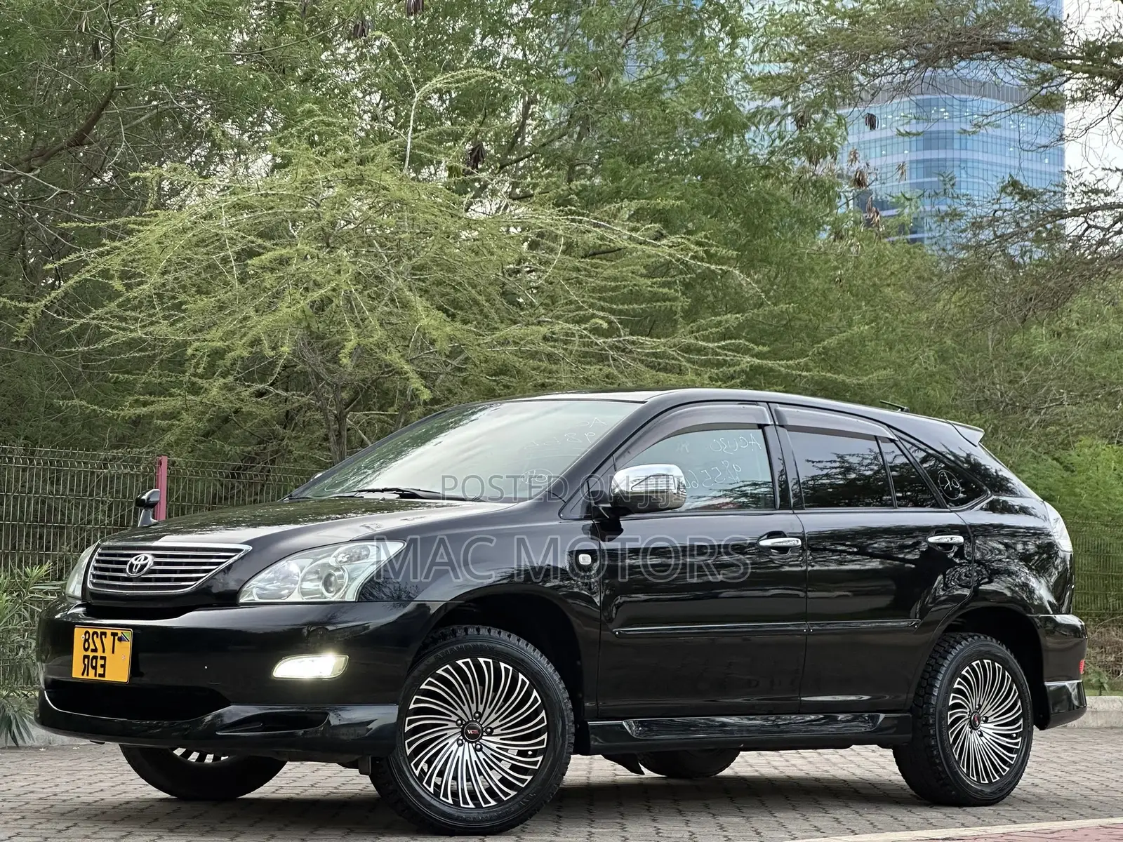 Toyota Harrier 2.4 2008 Black