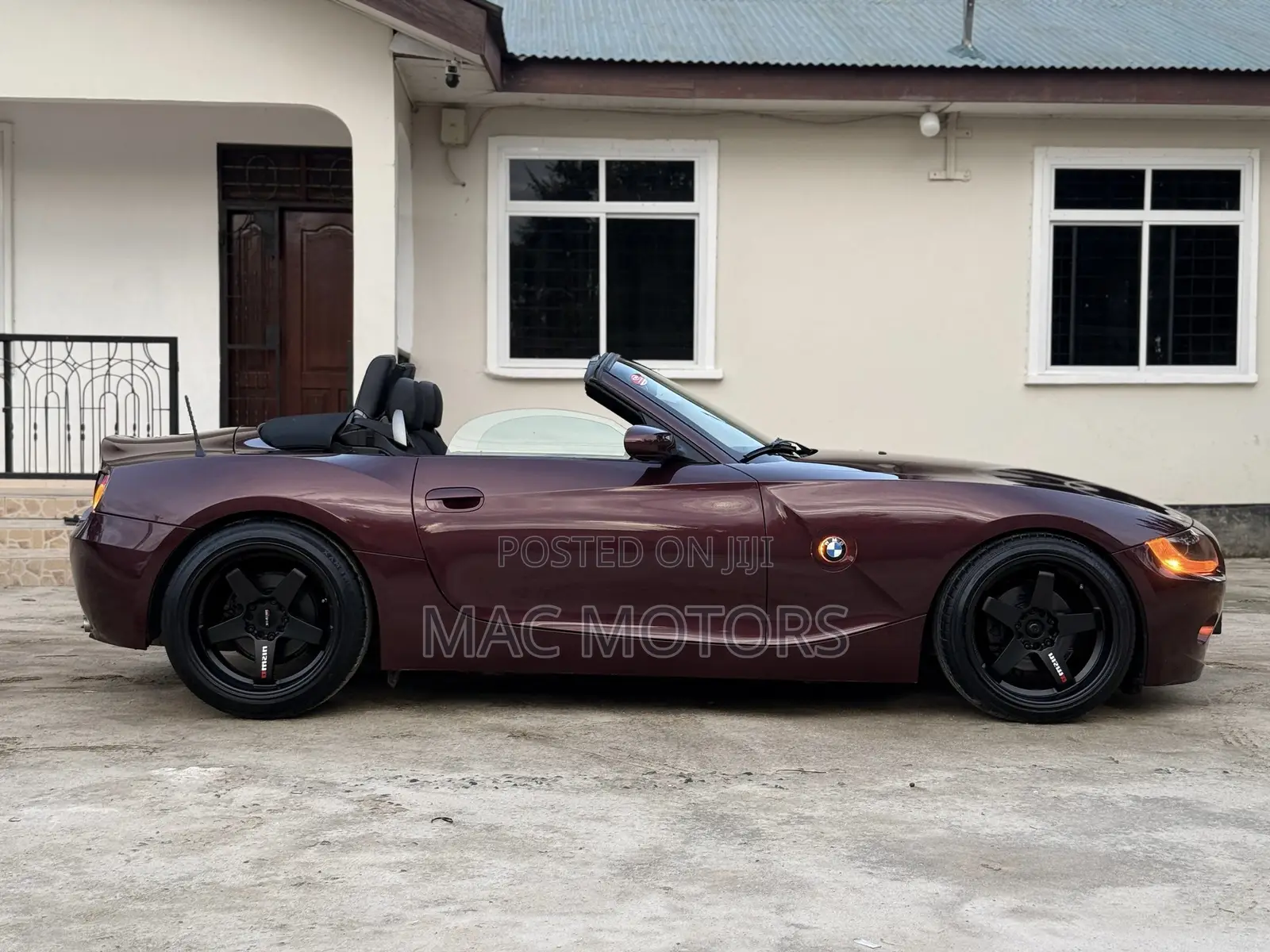 BMW Z4 Roadster 2.2i Automatic 2004 Burgundy
