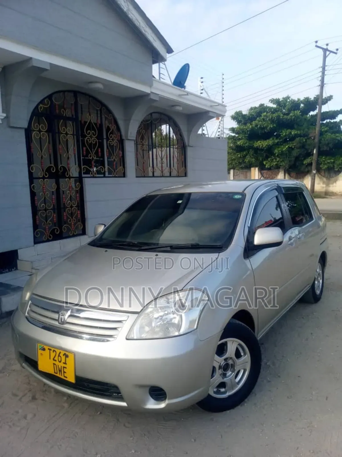 Toyota Raum 1.5 AWD 2008 Silver