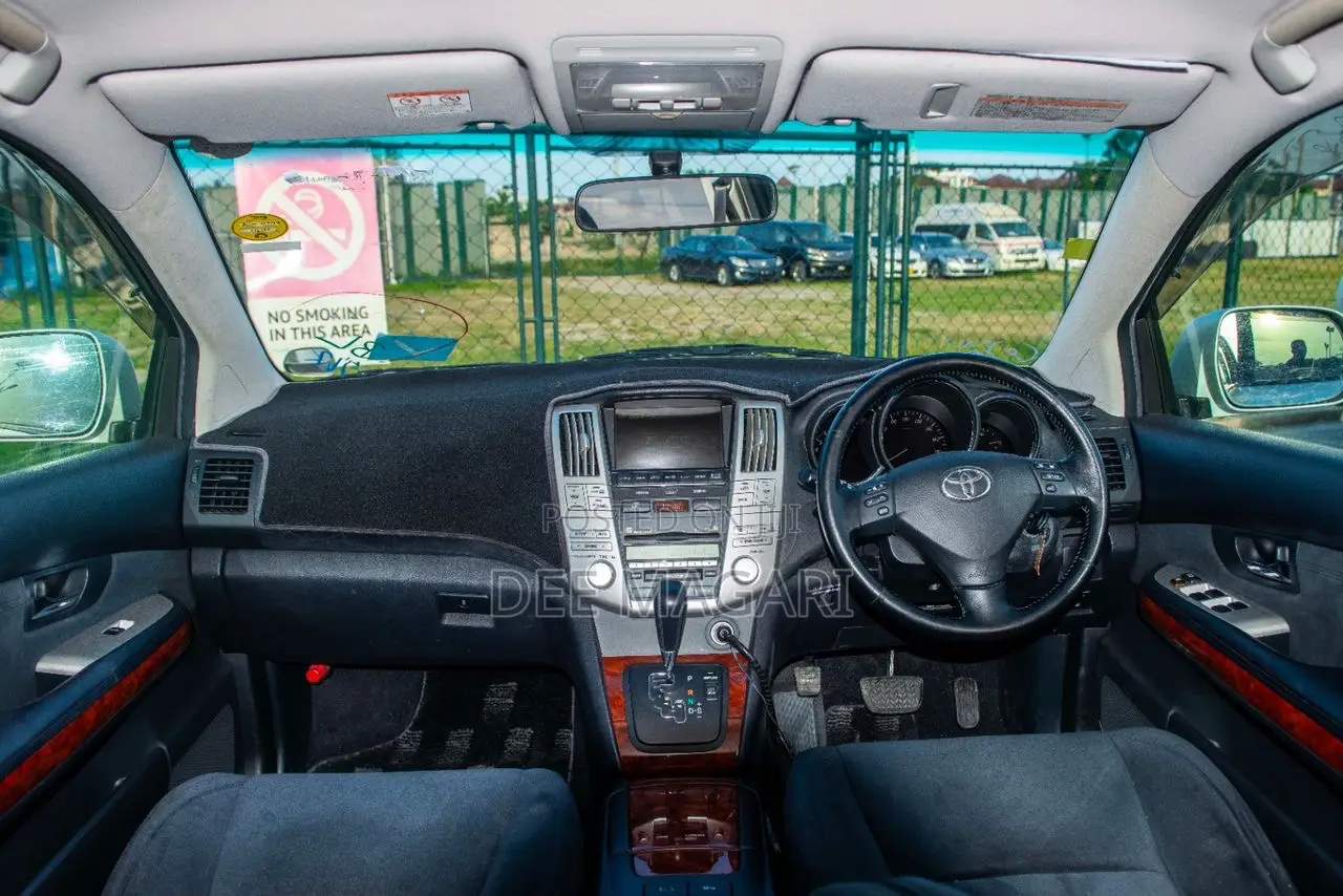Toyota Harrier 2006 Silver