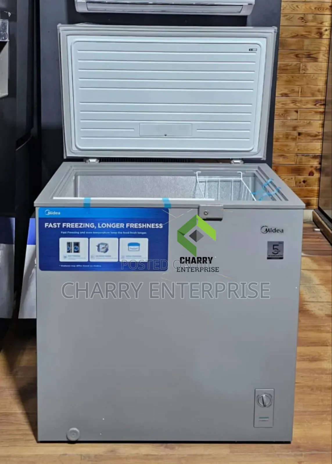 Midea Freezer Best Quality 
200l
• Fast Freezing