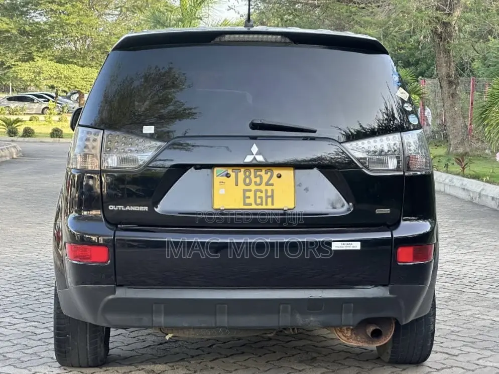 Mitsubishi Outlander 2.4 2009 Black