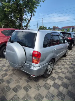 Toyota RAV4 2002 Silver