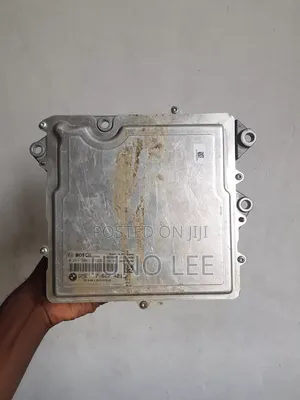 Original Bmw Engine Control Unit (Ecu)