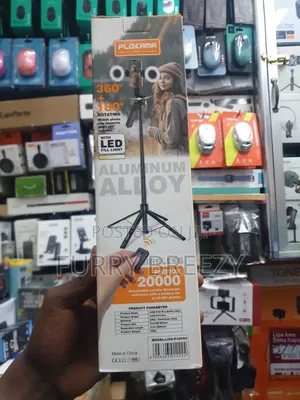 Plokama Selfie Stick Tripod