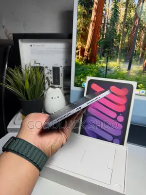 New Apple iPad mini 7 128 GB